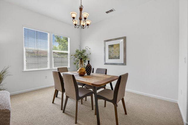 1590 Benvenito Ln, Lincoln, CA 95648