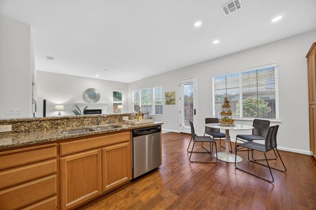1590 Benvenito Ln, Lincoln, CA 95648
