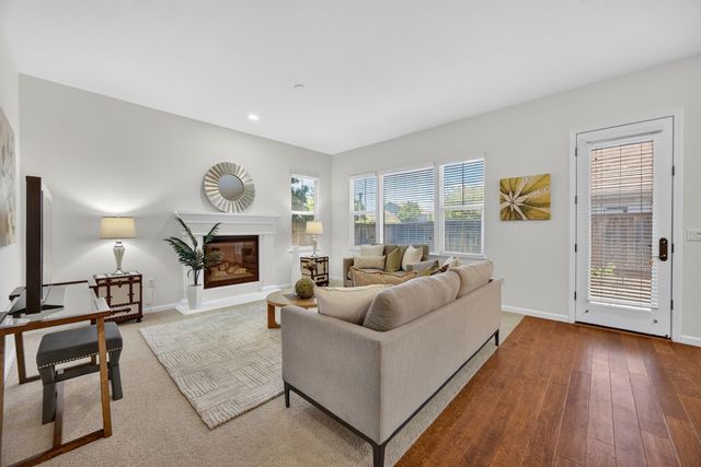 1590 Benvenito Ln, Lincoln, CA 95648