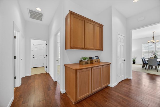 1590 Benvenito Ln, Lincoln, CA 95648