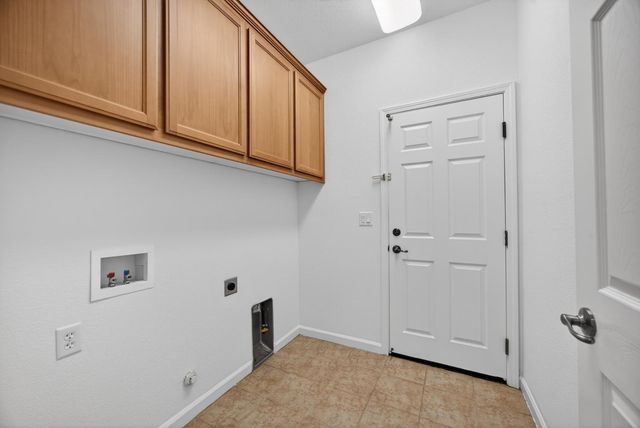 1590 Benvenito Ln, Lincoln, CA 95648