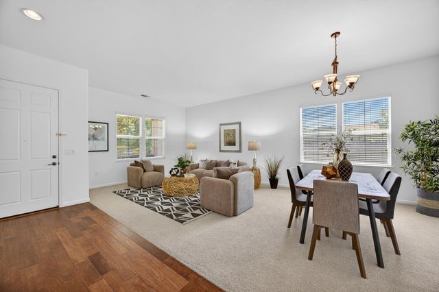 1590 Benvenito Ln, Lincoln, CA 95648