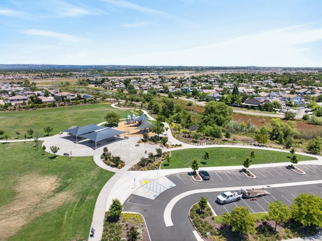 1590 Benvenito Ln, Lincoln, CA 95648