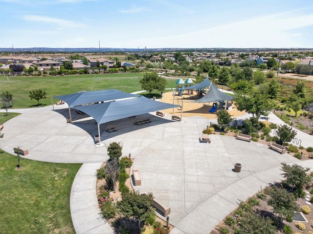 1590 Benvenito Ln, Lincoln, CA 95648