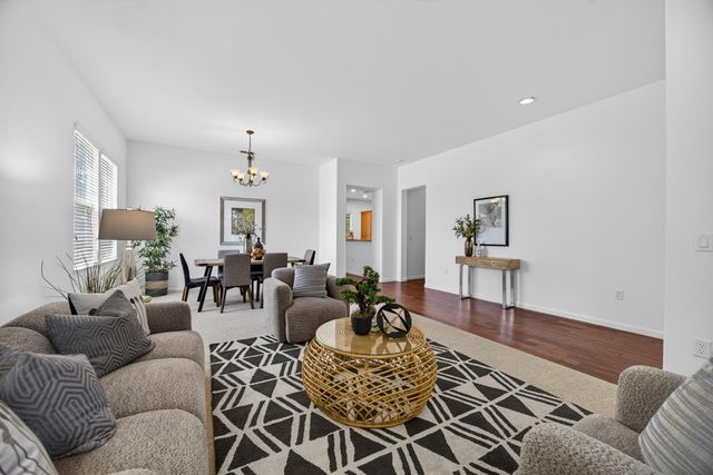 1590 Benvenito Ln, Lincoln, CA 95648