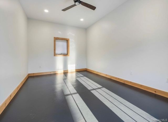 14 Hillside Avenue, Suffern, NY 10901