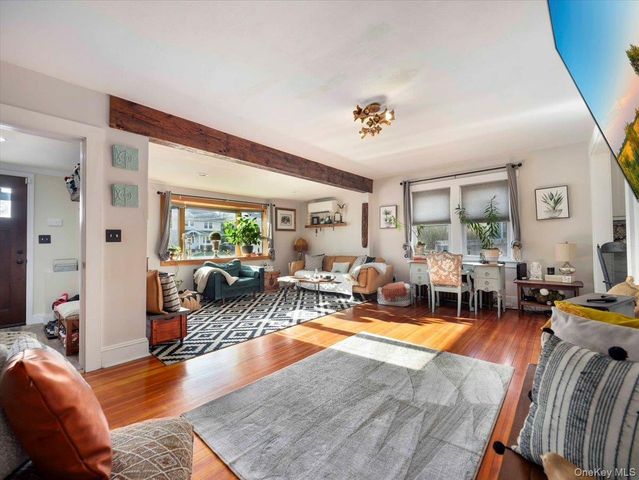 14 Hillside Avenue, Suffern, NY 10901