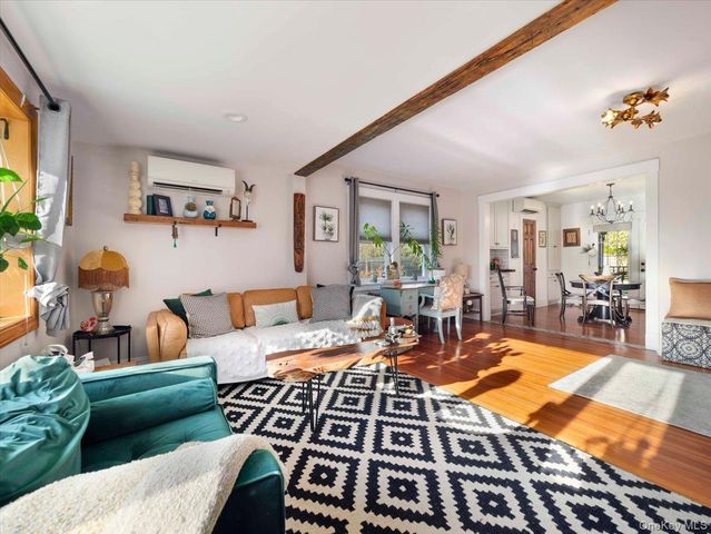 14 Hillside Avenue, Suffern, NY 10901
