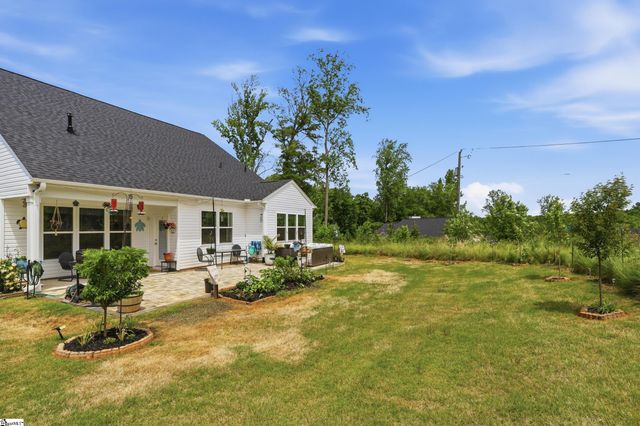 676 Clairbrook Court, Greer, SC 29651