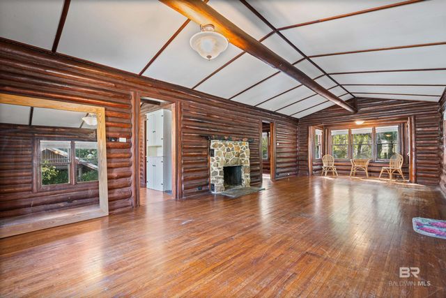 107 S Bayview Street, Fairhope, AL 36532