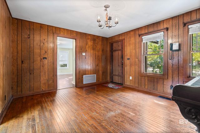 107 S Bayview Street, Fairhope, AL 36532