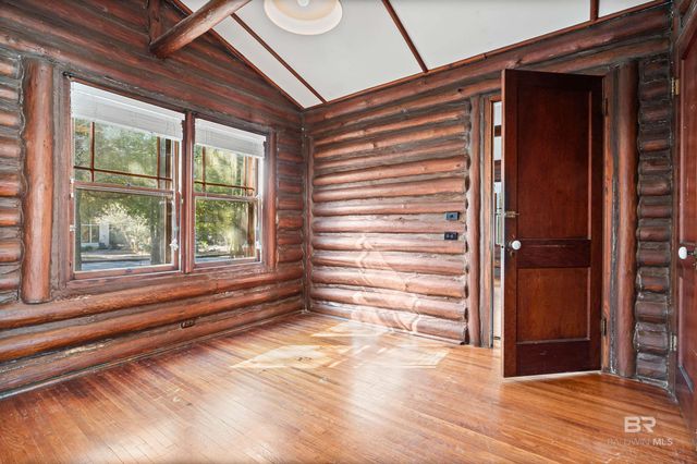 107 S Bayview Street, Fairhope, AL 36532