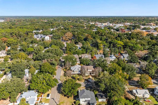 107 S Bayview Street, Fairhope, AL 36532