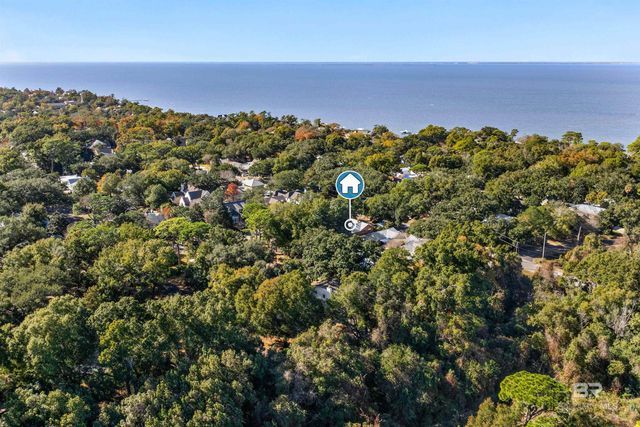 107 S Bayview Street, Fairhope, AL 36532
