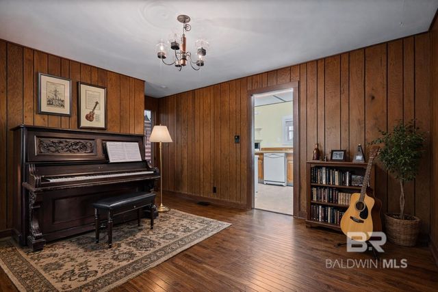 107 S Bayview Street, Fairhope, AL 36532