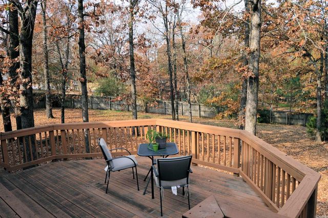 9 Vail, Maumelle, AR 72113