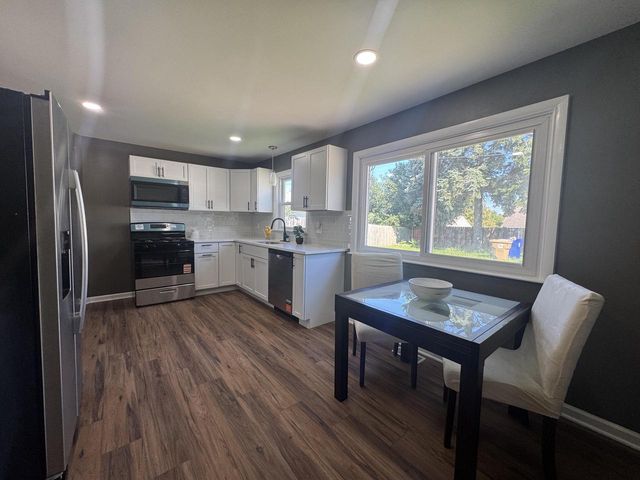 4709 33rd AVENUE, Kenosha, WI 53144