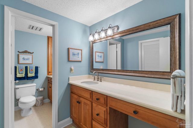 8271 Gulf Blvd 803, Navarre Beach, FL 32566