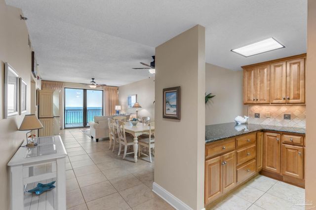 8271 Gulf Blvd 803, Navarre Beach, FL 32566
