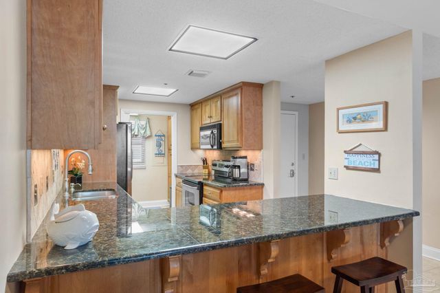 8271 Gulf Blvd 803, Navarre Beach, FL 32566