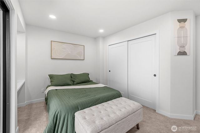 28433 Old Military Road S, Federal Way, WA 98003