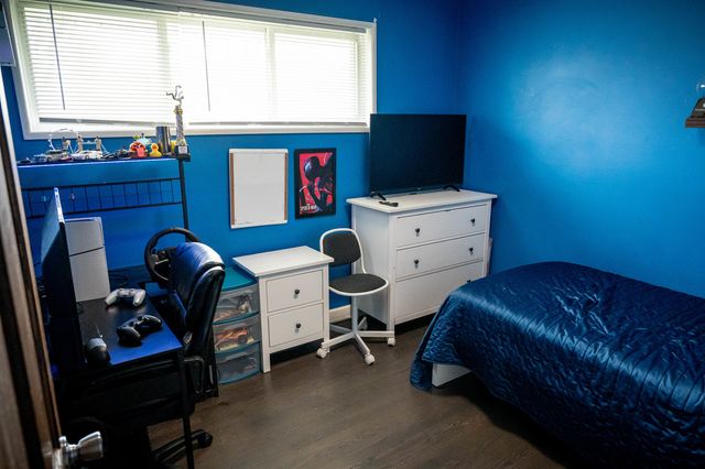 340 E Drake Avenue, Addison, IL 60101