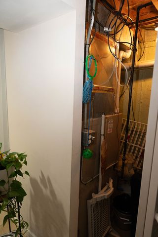 340 E Drake Avenue, Addison, IL 60101