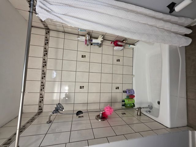 340 E Drake Avenue, Addison, IL 60101