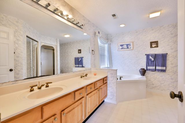 3182 River Bluff Ln., Little River, SC 29566