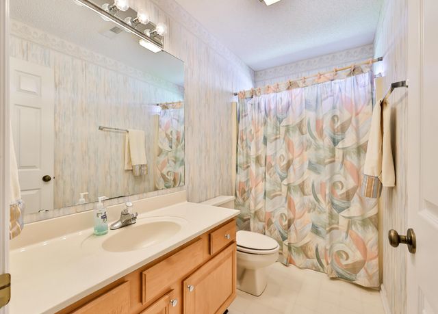 3182 River Bluff Ln., Little River, SC 29566