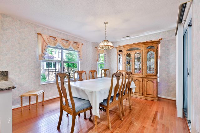 3182 River Bluff Ln., Little River, SC 29566