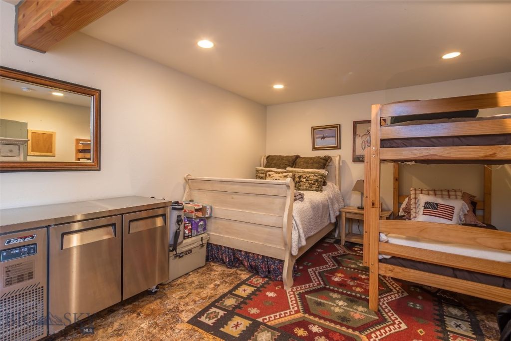 70 Lake Shore Drive 3, West Yellowstone, MT 59758 photo 31