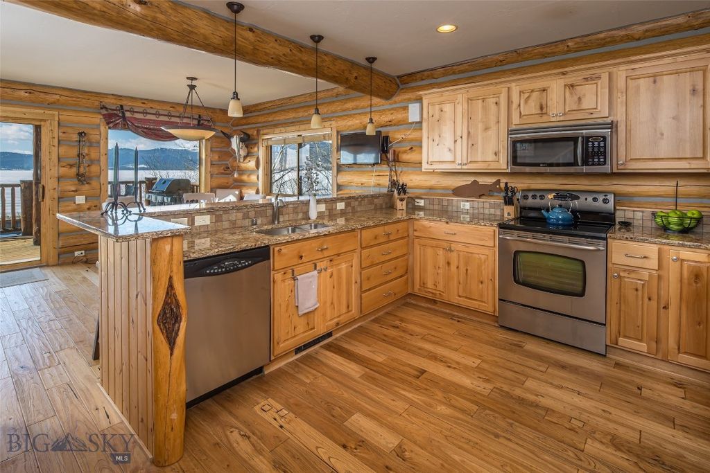 70 Lake Shore Drive 3, West Yellowstone, MT 59758 photo 6