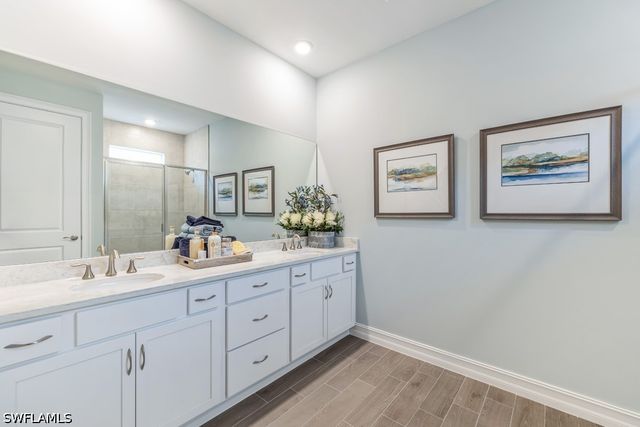 18166 LAGOON REACH LN, North Fort Myers, FL 33917