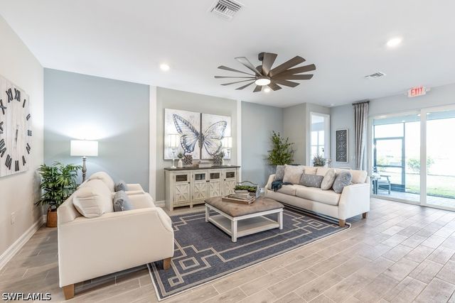 18166 LAGOON REACH LN, North Fort Myers, FL 33917