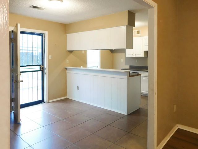 4778 DAPHNE RD, Memphis, TN 38118