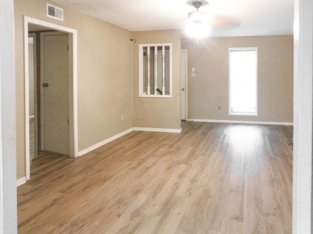 4778 DAPHNE RD, Memphis, TN 38118