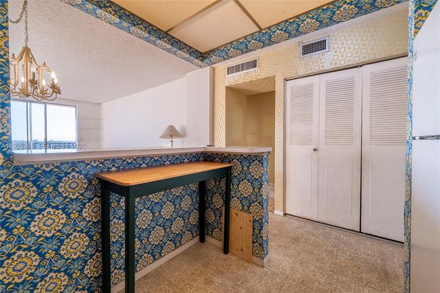 1465 NE 123rd St PH9, North Miami, FL 33161