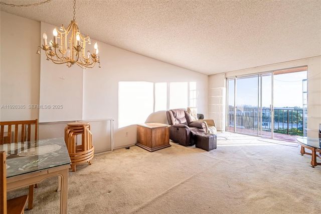 1465 NE 123rd St PH9, North Miami, FL 33161