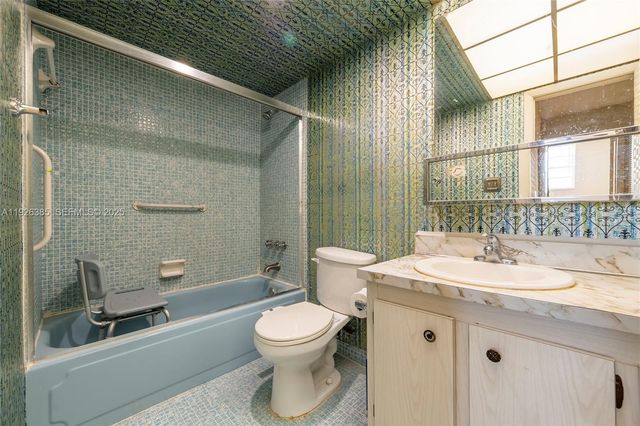 1465 NE 123rd St PH9, North Miami, FL 33161