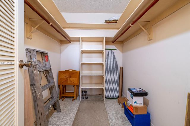 1465 NE 123rd St PH9, North Miami, FL 33161