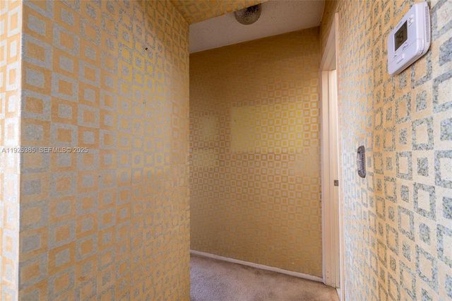 1465 NE 123rd St PH9, North Miami, FL 33161