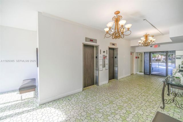 1465 NE 123rd St PH9, North Miami, FL 33161