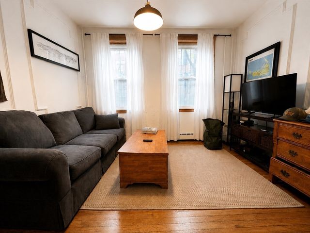 37 Garden St 2, Boston, MA 02114