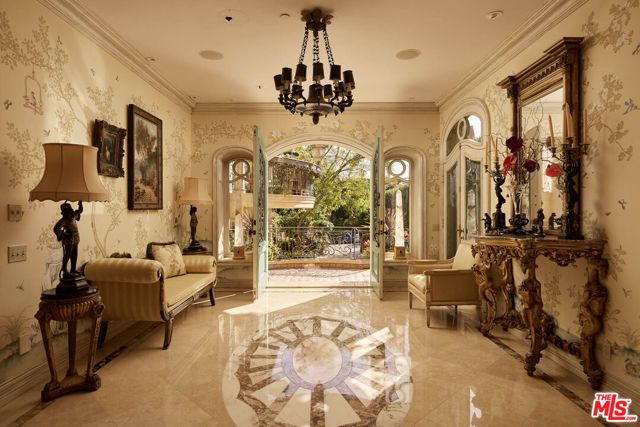 215 23rd Street, Santa Monica, CA 90402