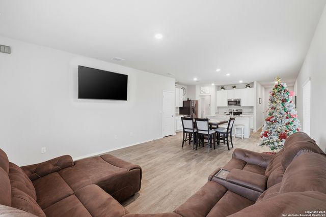 3408 McCrae, San Antonio, TX 78264