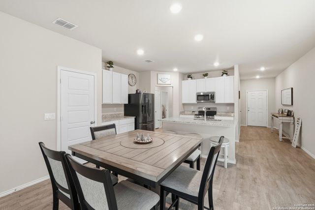 3408 McCrae, San Antonio, TX 78264