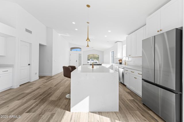 4 N 163RD Lane, Goodyear, AZ 85338