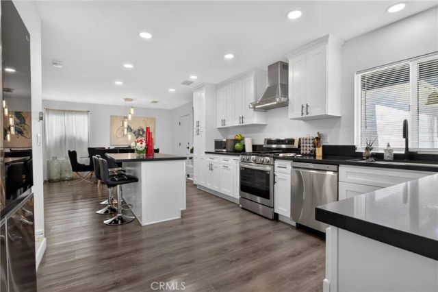 1834 Hillary Court, Simi Valley, CA 93065