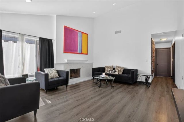 1834 Hillary Court, Simi Valley, CA 93065